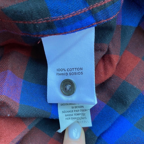 LL Bean Signature Flannel - Picture 7 of 9